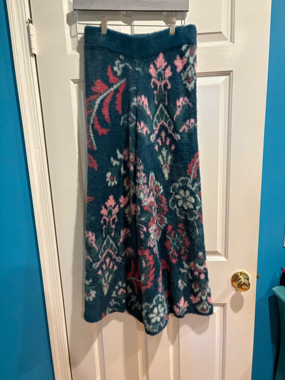 Daily practice  anthropologie fuzzy wide leg  floral pants teal blue sz S M - Picture 4 of 8